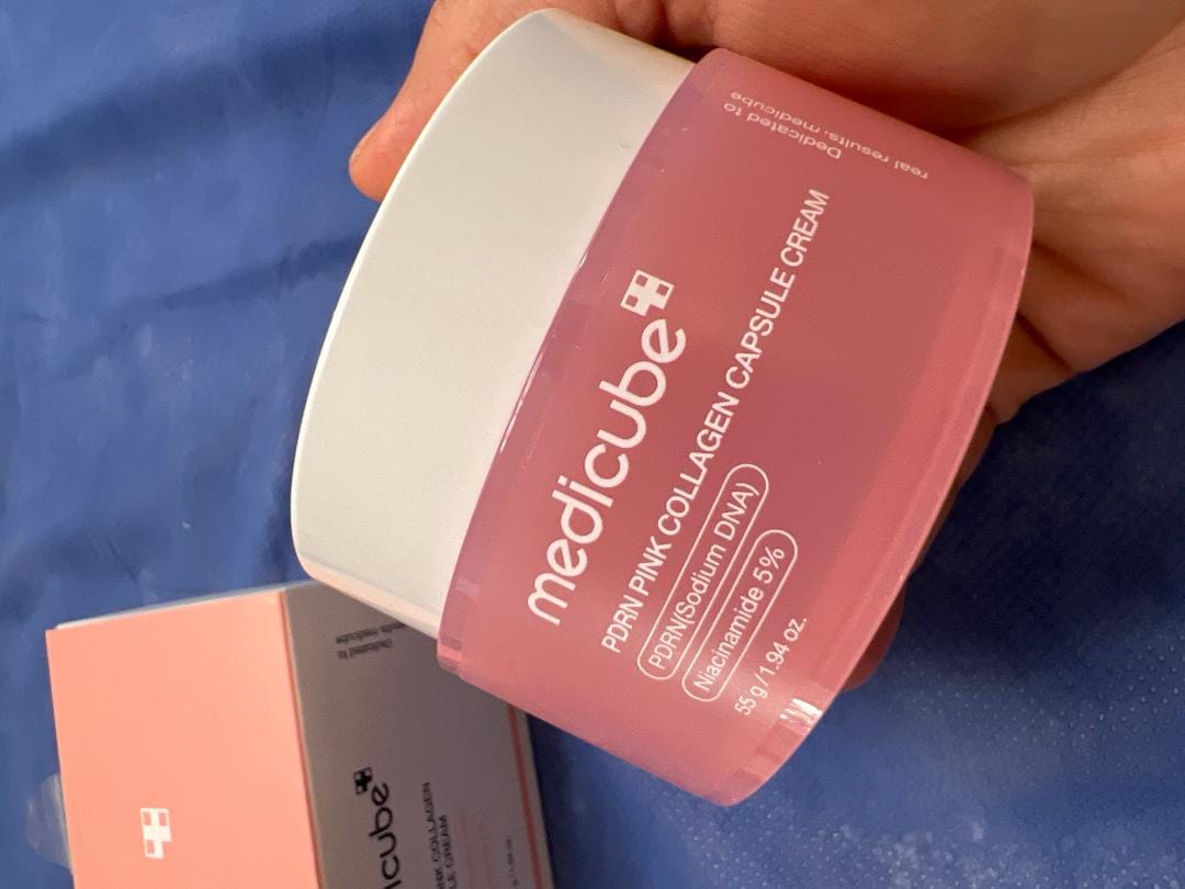 Customer photo review of MEDICUBE - PDRN Pink Collagen Capsule Cream 55 GR | Crema Antieda, Hidratante y Unificadora de Tono