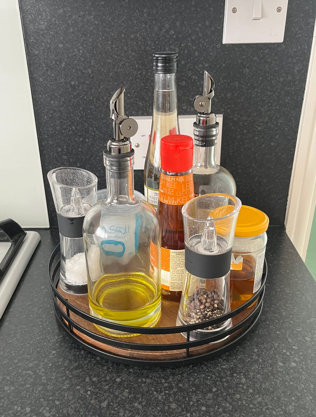 Customer photo review of Round Glass Oil Bottle 500 ML