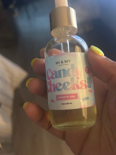 Customer photo review of Candy Cheeks Booty Bundle