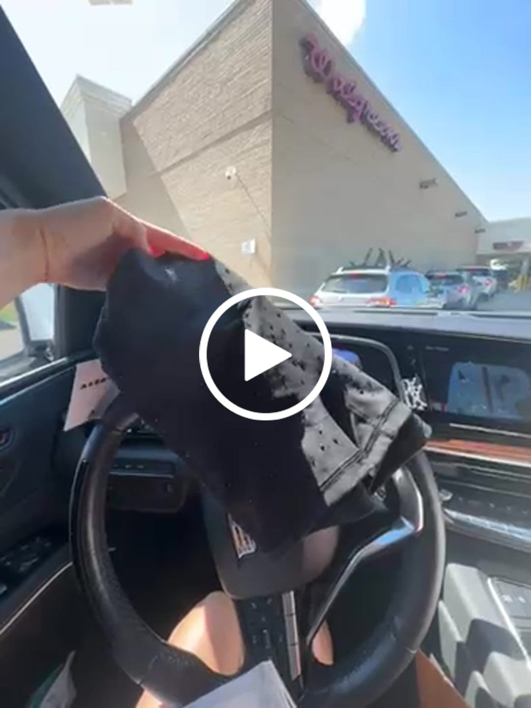 Customer video review of Lift Short - Black Gem