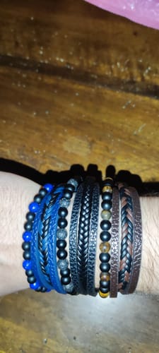 Customer photo review of Pack Bracelets Volcaniques