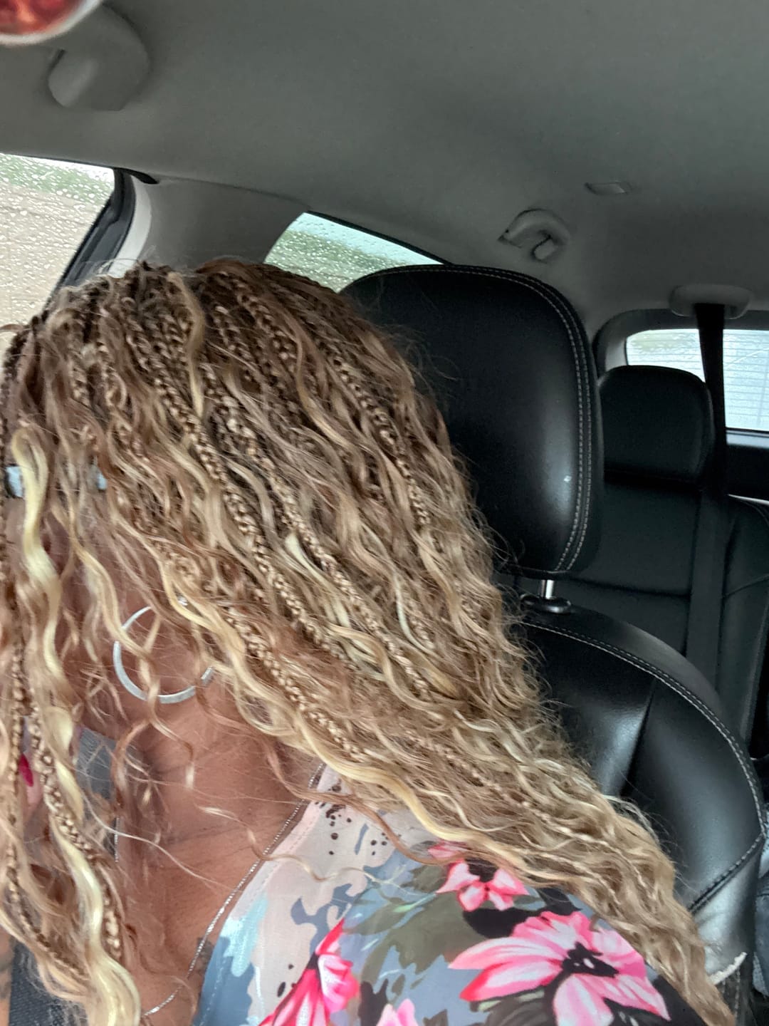 Customer photo review of Multi-Color Bulk Human Braiding Hair Set Deep Wave
