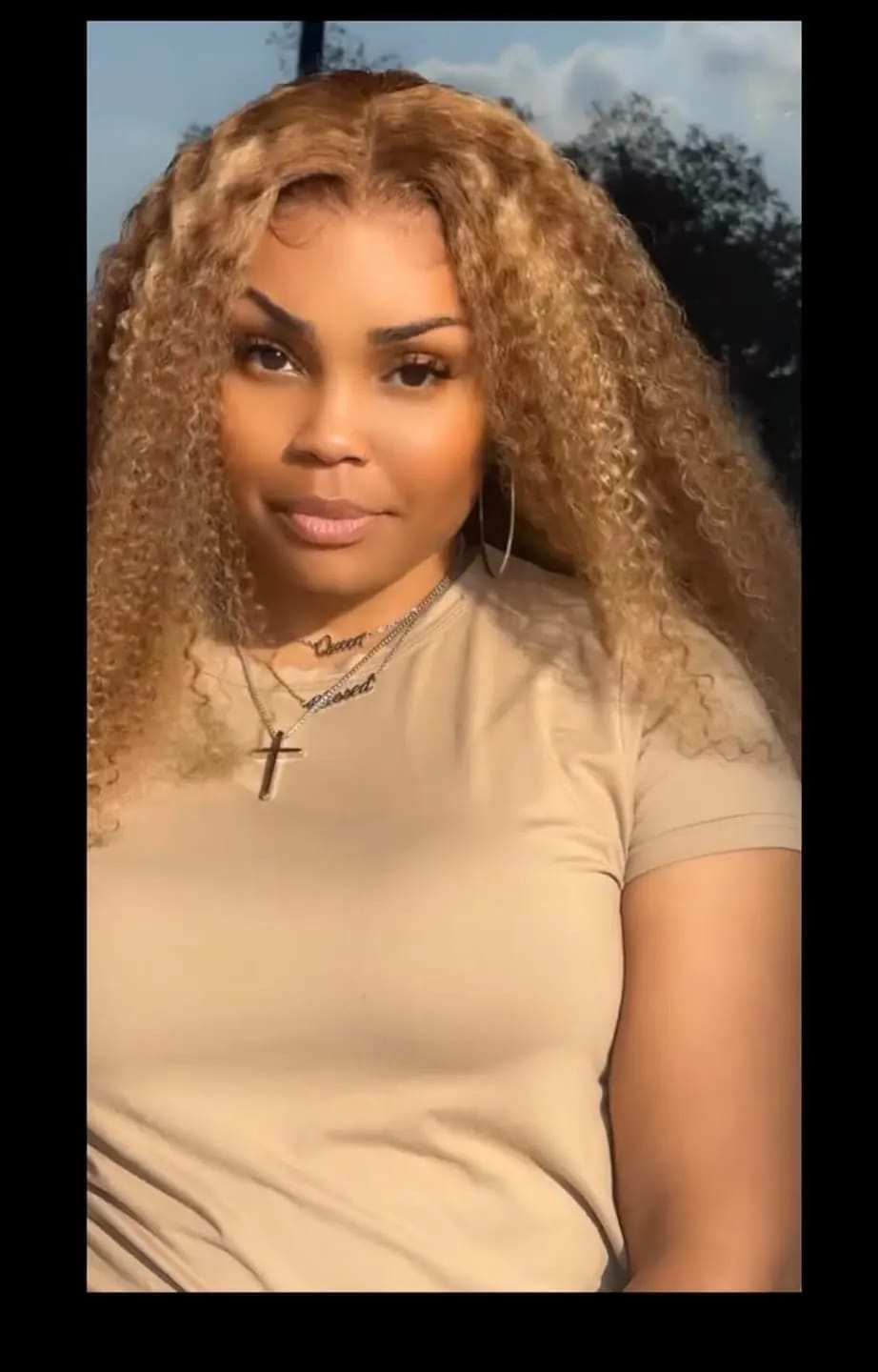 Customer photo review of Deep Wave 100% Human Hair Wig — Honey Blonde | KIMLUD