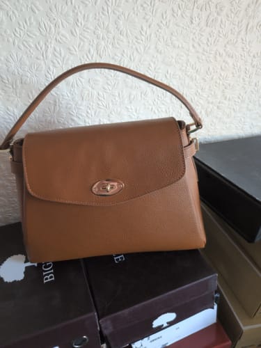Customer photo review of The Eliza Handbag