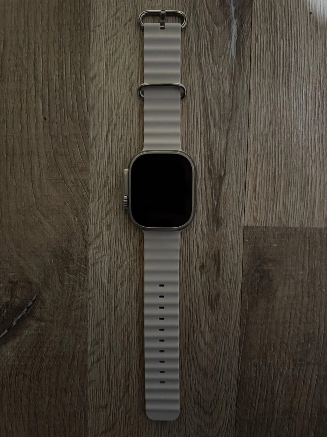 Customer photo review of Apple Watch Silicone Strap - Soft Waterproof and Breathable