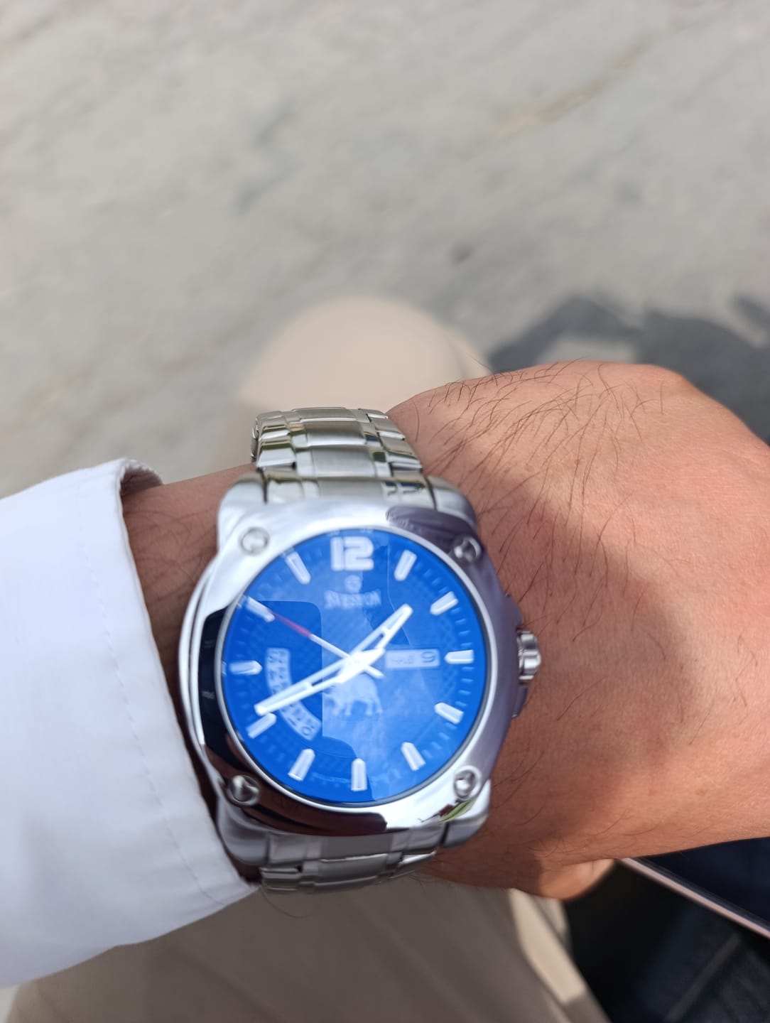 Customer photo review of Bullston
