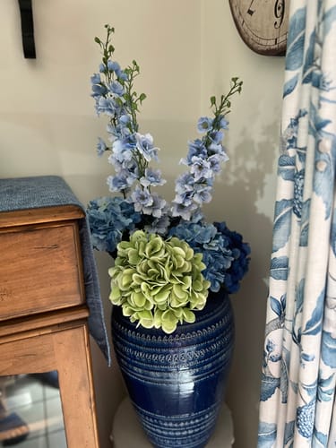 Customer photo review of Real-Touch Green Hydrangea Stem