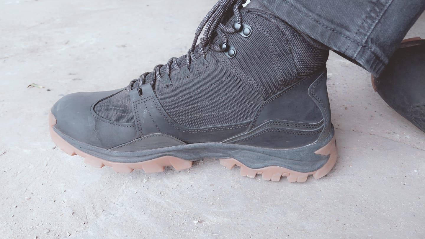 Customer photo review of Botas Timberland Mt. Maddsen Mid Lace Negro Marrón