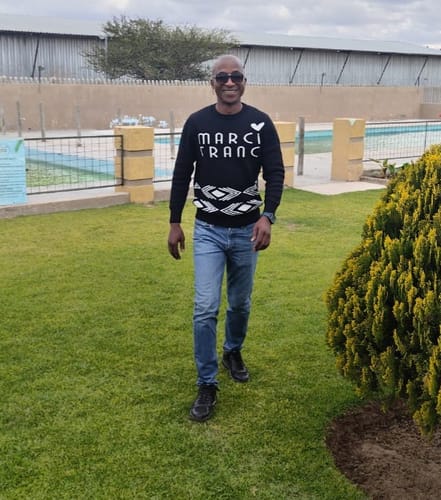 Customer photo review of MARCI FRANC LOGO-INTARSIA CREW-NECK JUMPER