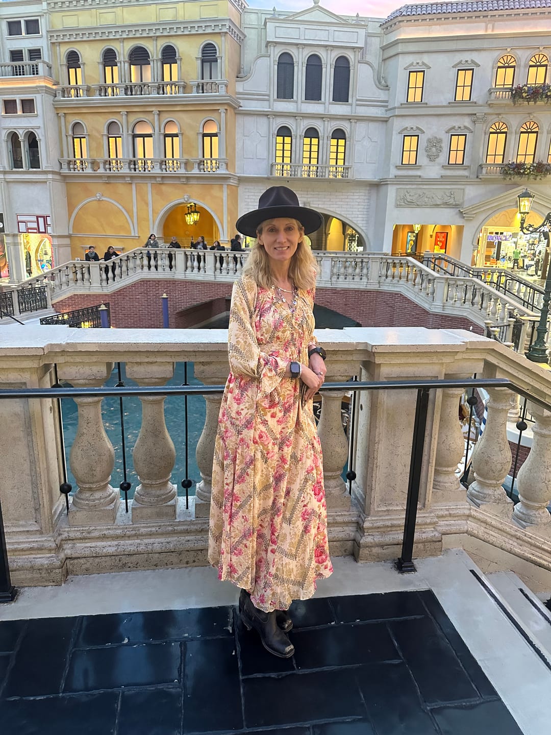 Customer photo review of Linen Hat Travel Bag