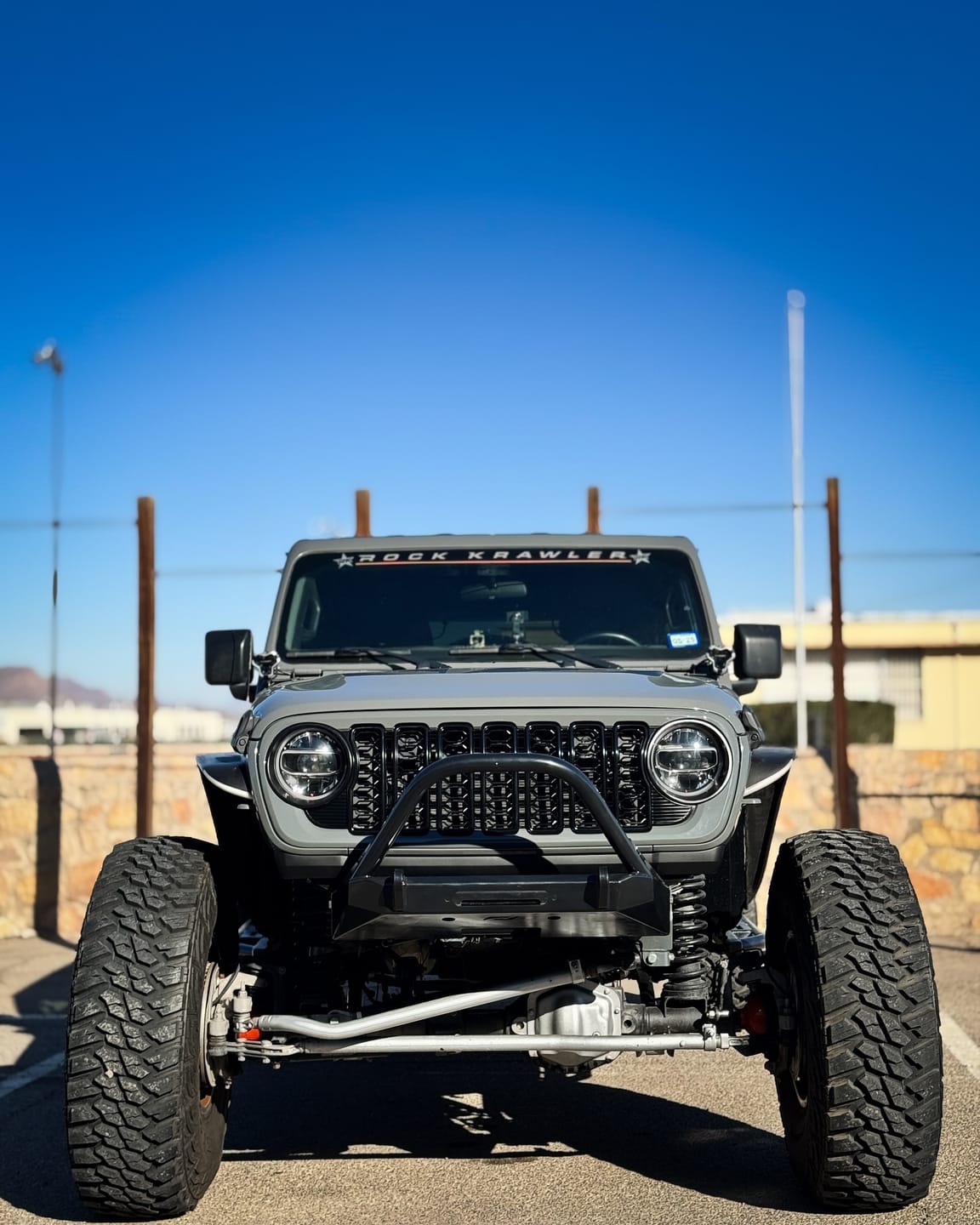 Customer photo review of Slot, Trim & Chin Customization/Raptorize Add-on for 24 Jeep JL/JT Grille