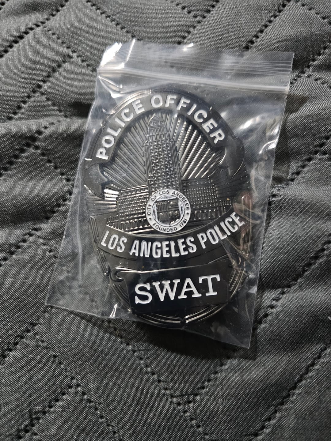 Customer photo review of LAPD Los Angeles Police SWAT Badge Solid Copper Replica Movie Props