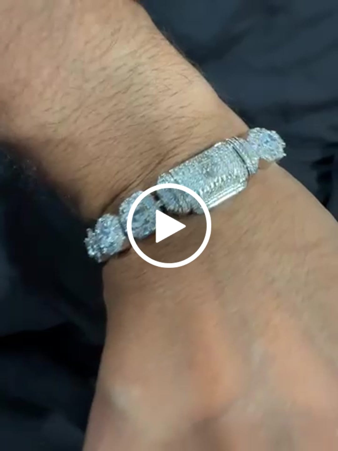 Customer video review of 10mm Moissanite Clustered Tennis Bracelet - 925 Silver - D Colour - VVS1
