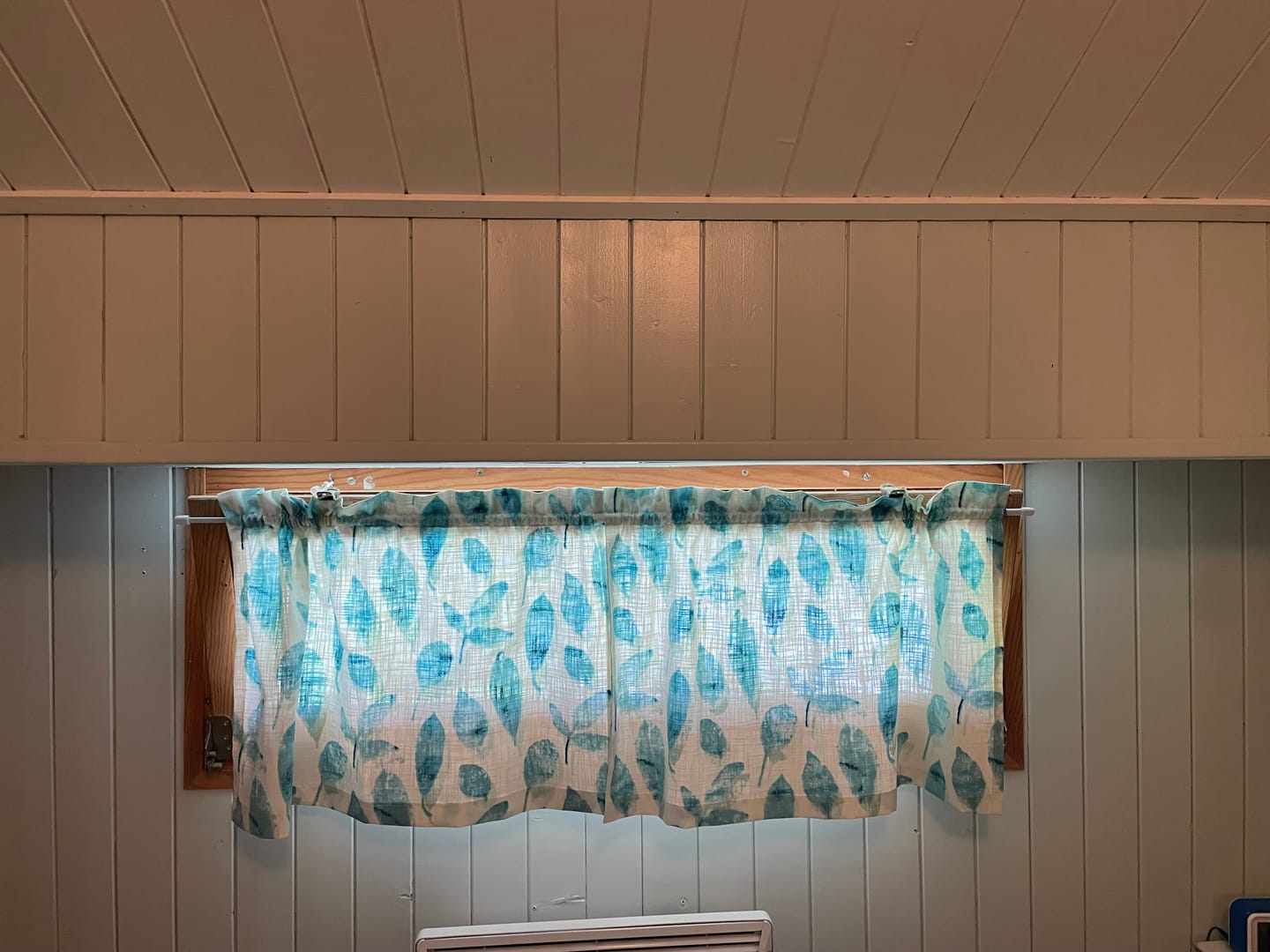 Customer photo review of Leaves Linen Look Cotton Upholstery Fabric