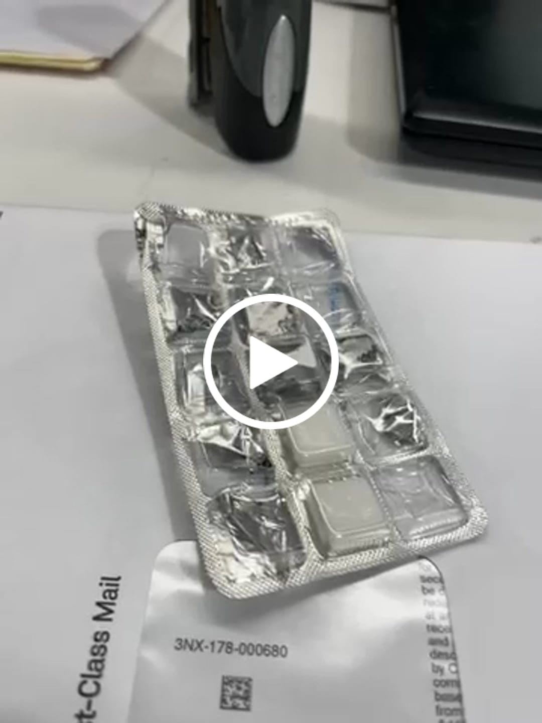 Customer video review of Nicorette Icy White Gum 2mg 210 Pieces