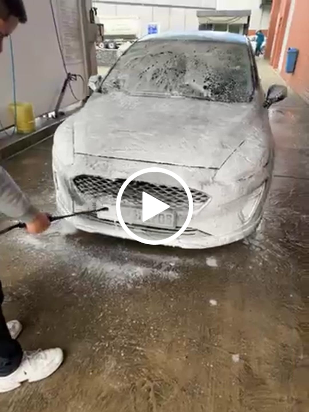Customer video review of Supreme Auto Bath Autoshampoo