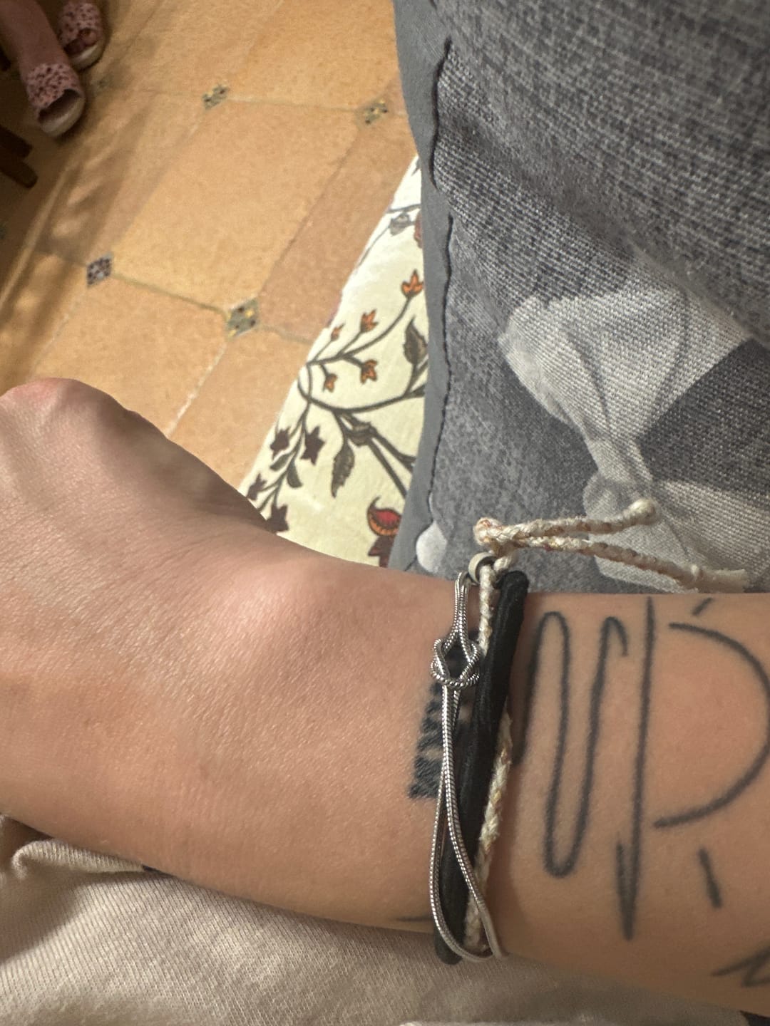 Customer photo review of Bracciale "Nodo d'Amore"