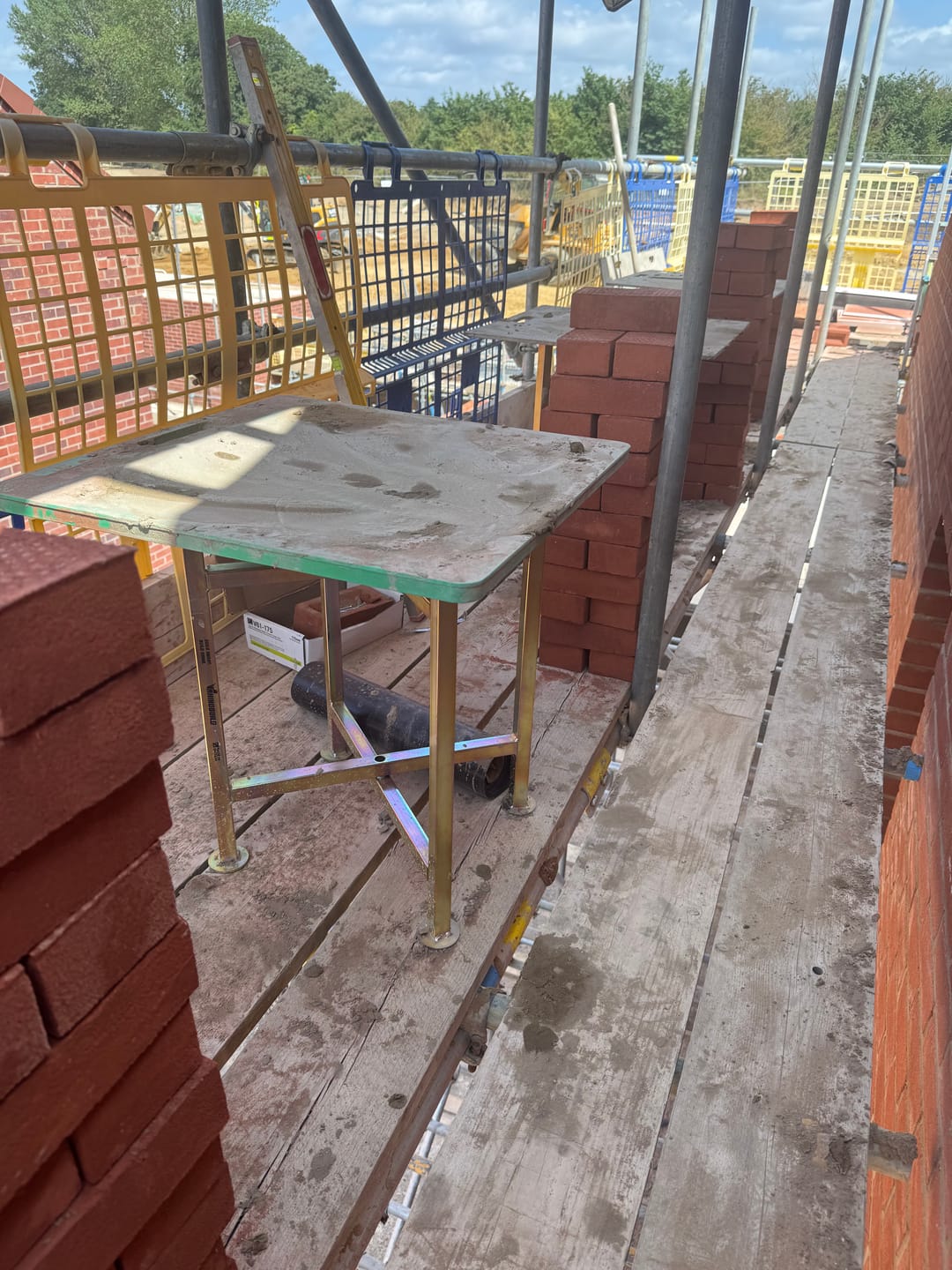Customer photo review of Zinc Plated Mortar / Spot Board Stand - with feet