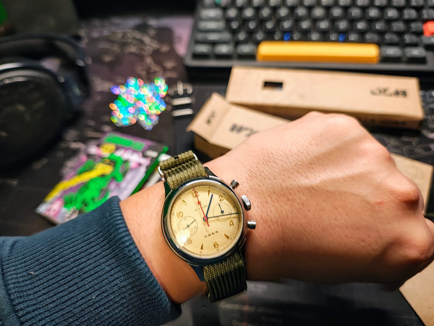Customer photo review of Correa Nato Dando La Hora Verde