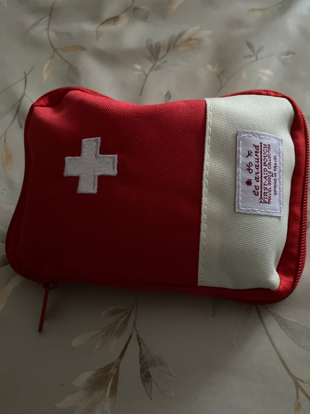 Customer photo review of Trousse Médicaments Voyage