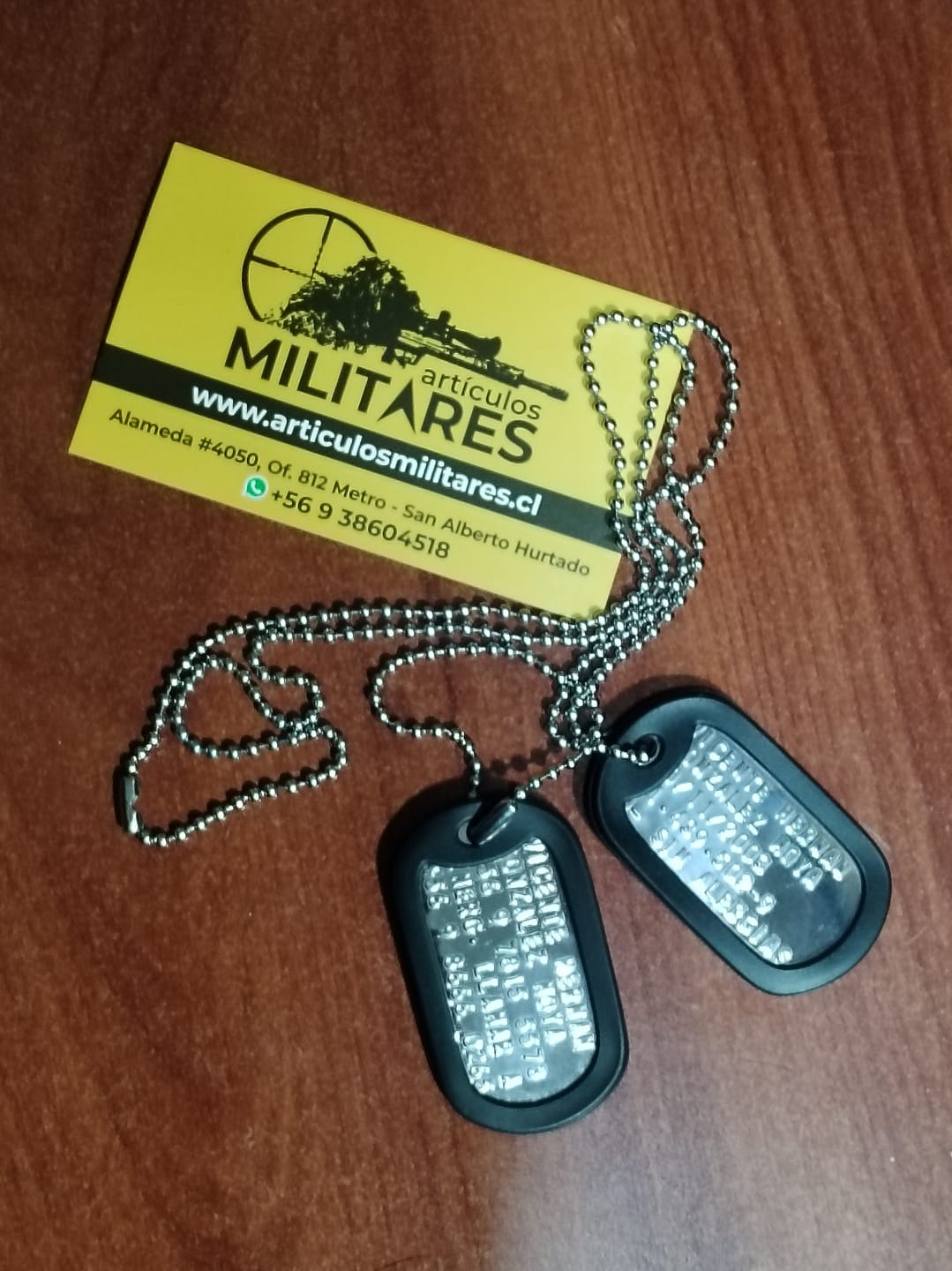 Customer photo review of PACK 2 PLACAS DE IDENTIFICACION MILITAR: GRABADO AMERICANO