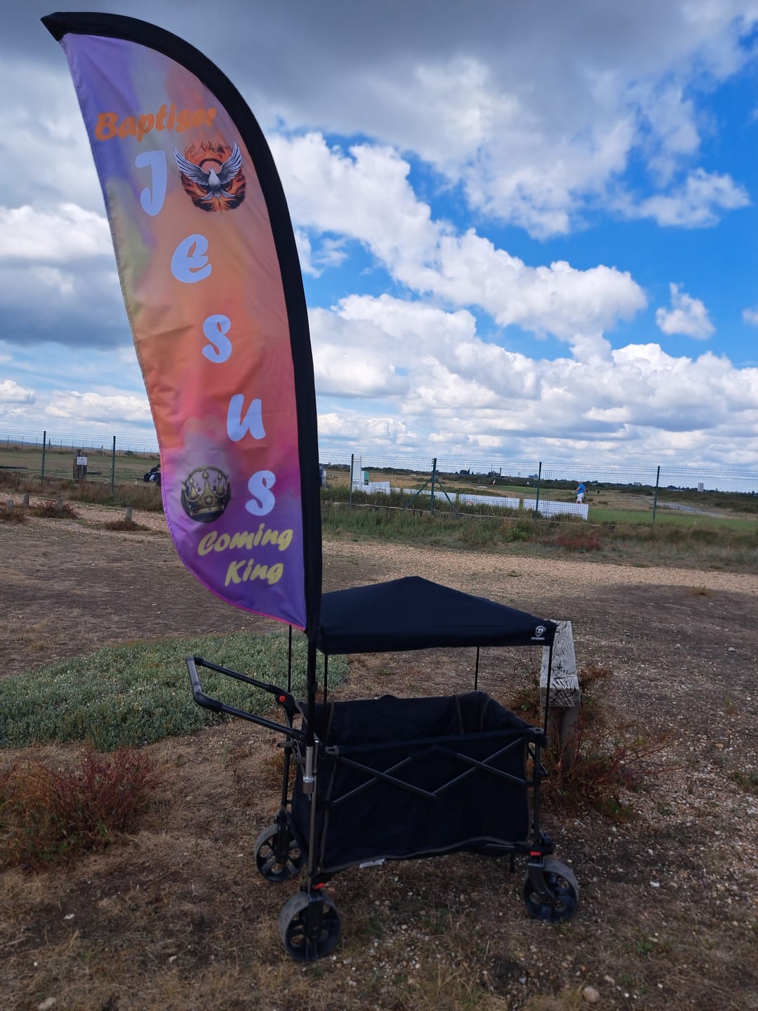Customer photo review of Crest Flags 2.8m | Premium