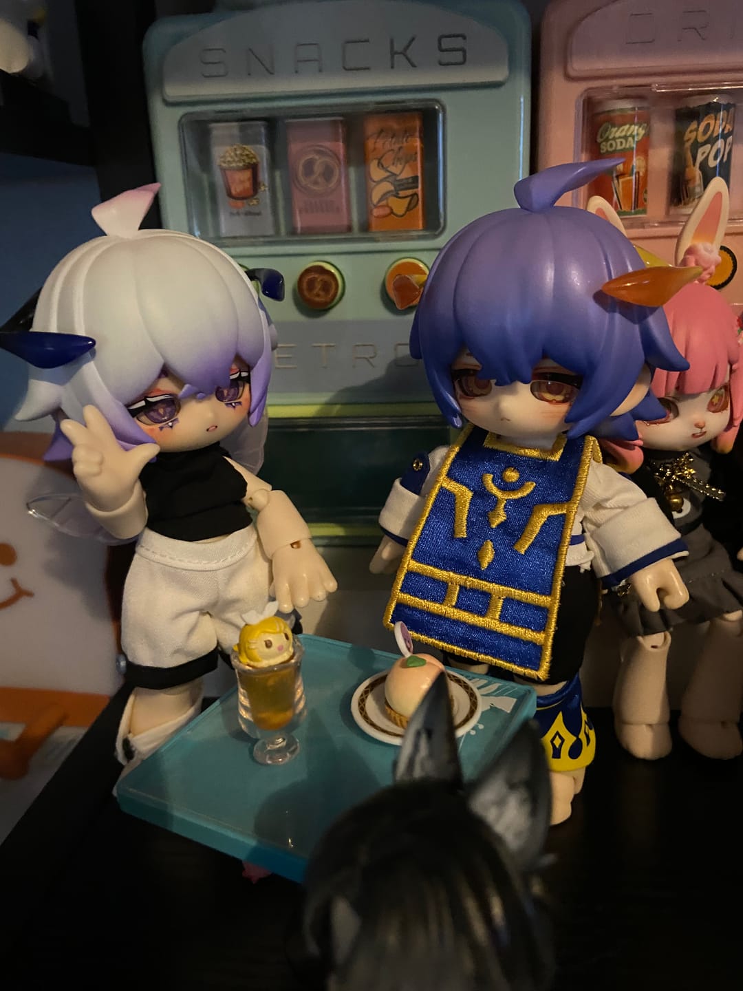 Customer photo review of Kukaka Insect Cafe Series Prayer & Judge Limited BJD Action Figure