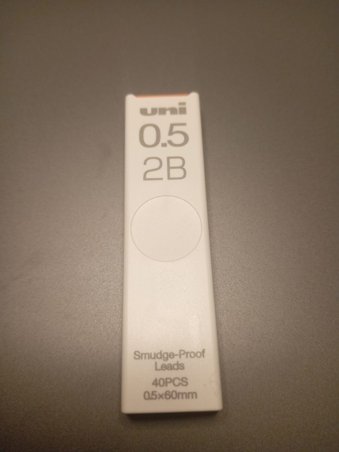 Customer photo review of Uni Smudge Proof - Pack 40 Minas para Portaminas 0.5