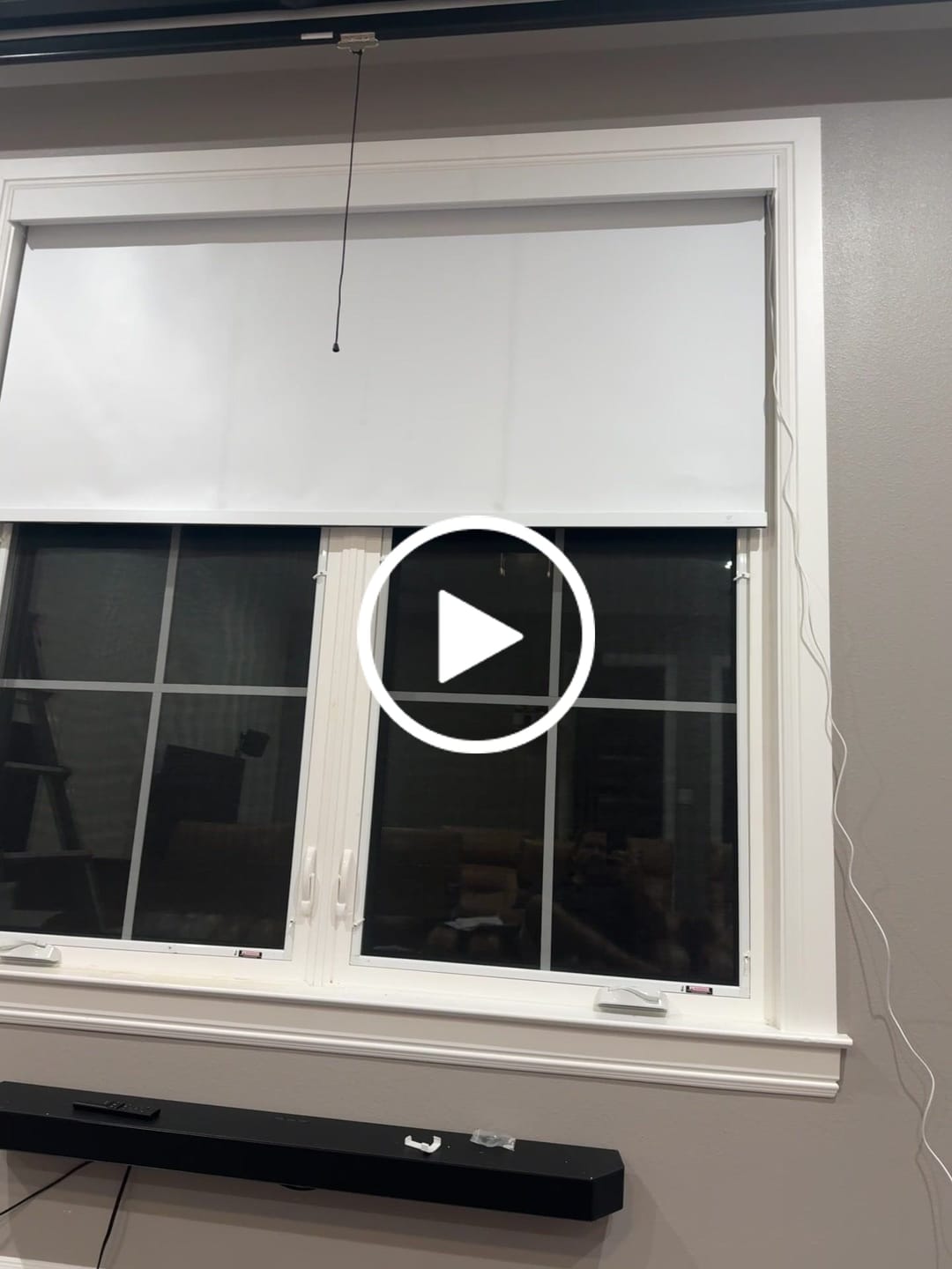 Customer video review of SmartWings Motorized Light Filtering Roller Shades 70% Blackout Essential