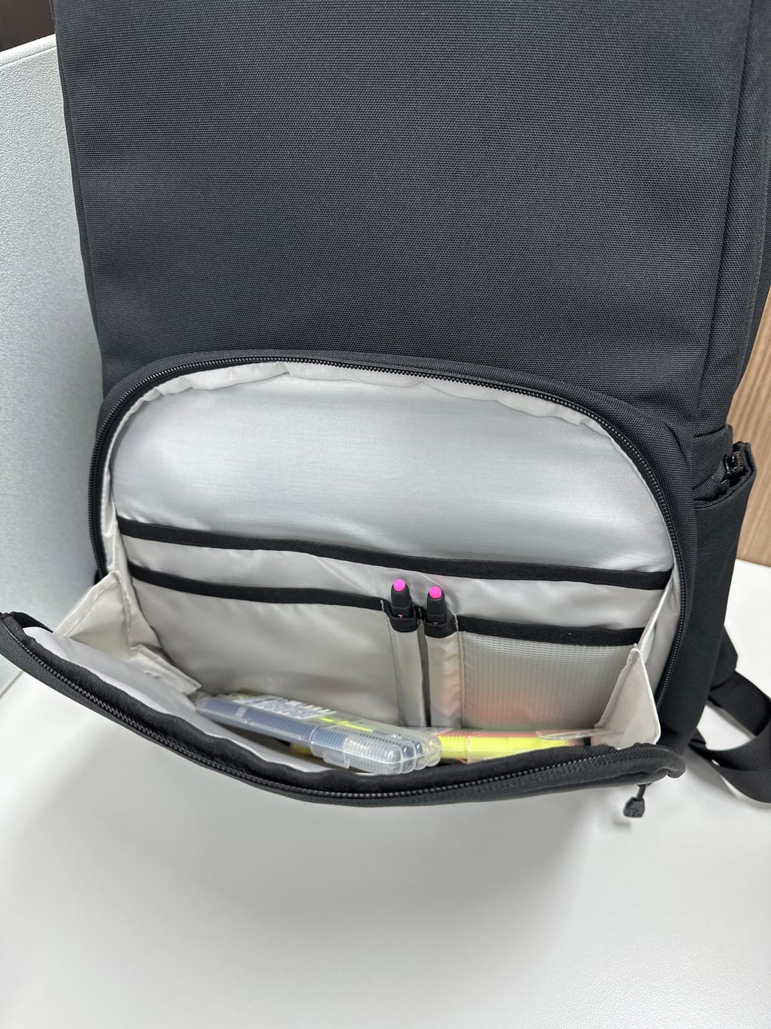 Customer photo review of Birdesc Backpack