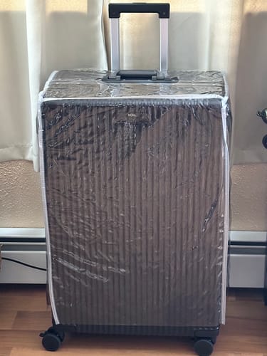 Customer photo review of Check-in: All-in-One 28"