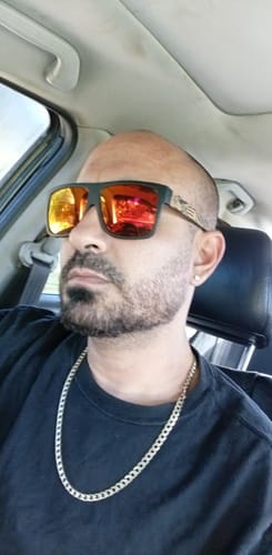 Customer photo review of Mis Raíces  Fire Red