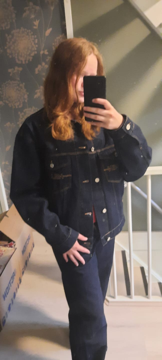 Customer photo review of LOGO STITCH DENIM JACKET INDIGO