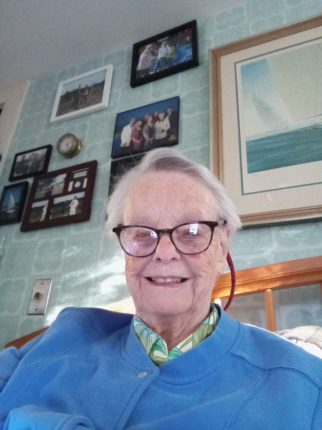 Customer photo review of LIVFRESH Wintergreen - 3 Pack