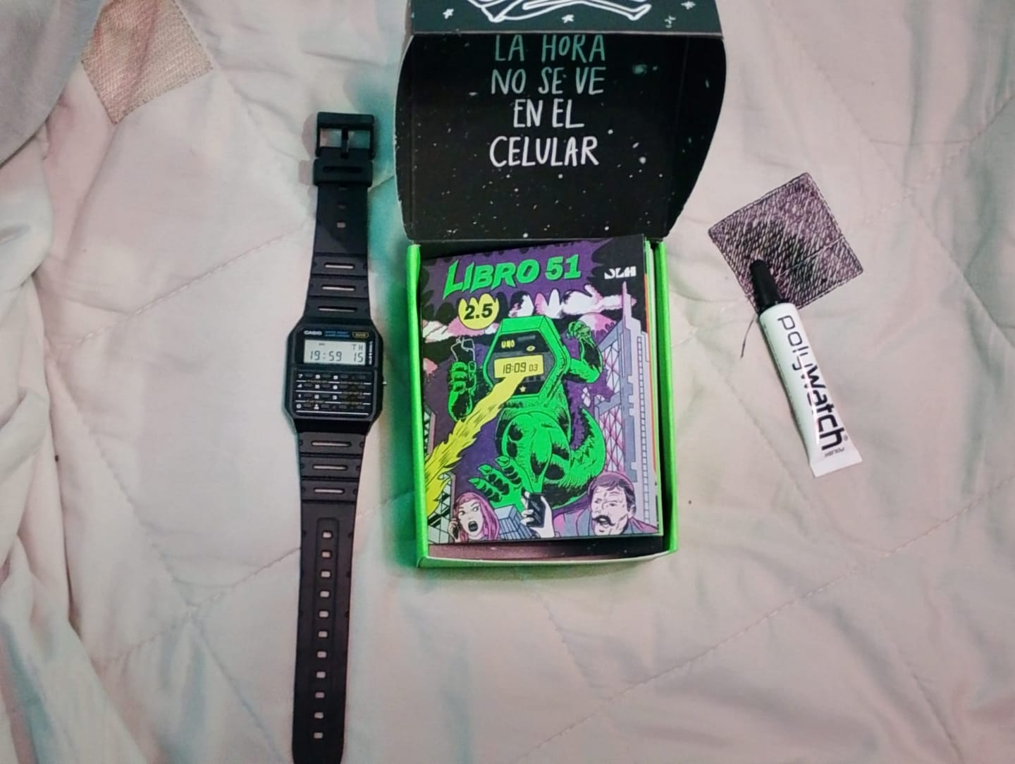 Customer photo review of Polywatch Polish Plastic - ¡Limpia rayas en cristal acrílico!