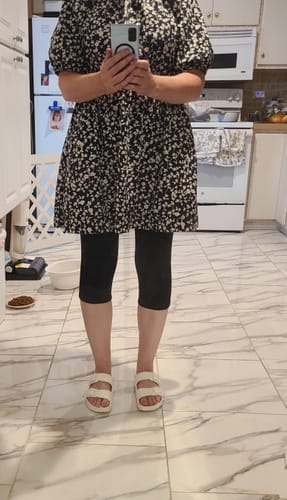 Customer photo review of Premium Bamboo Knee Sleeve