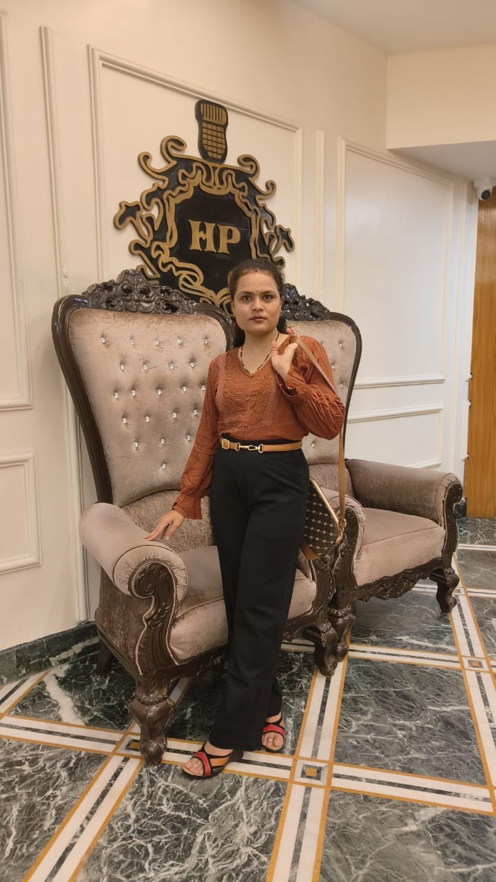 Customer photo review of Women Black Wide Leg Pants