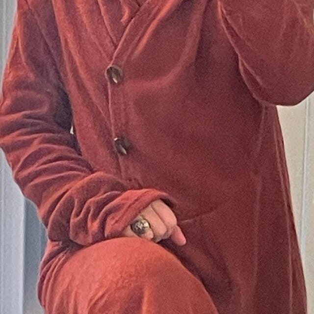 Customer photo review of Hooded Sweater Amita Brick