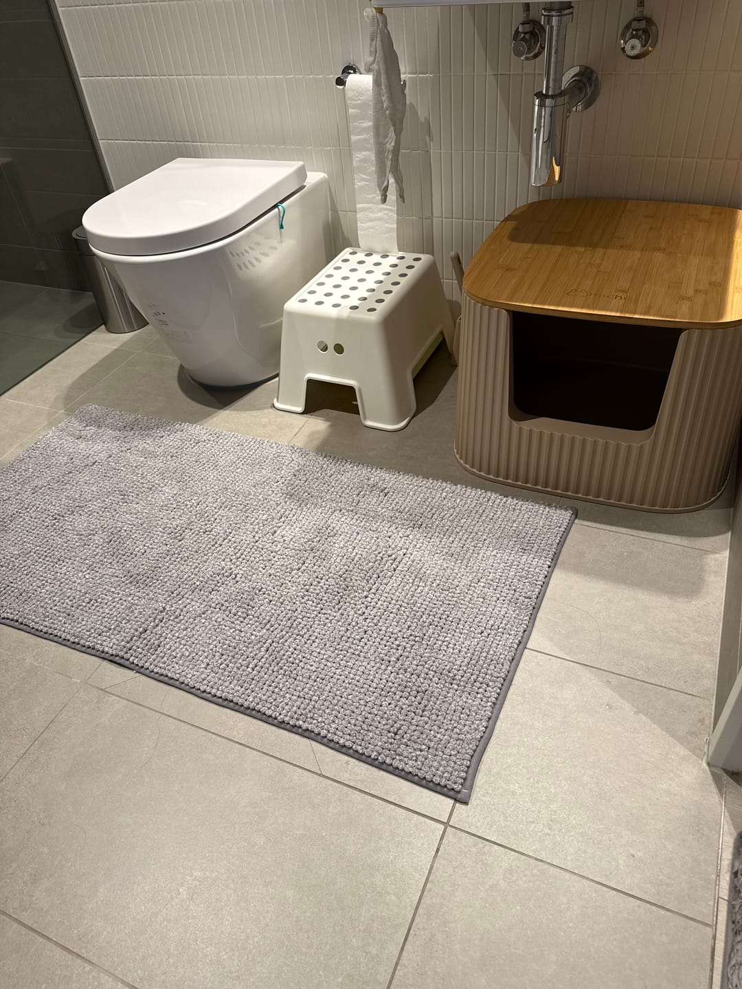 Customer photo review of Michu XXL BoBa Deluxe Cat Litter Box - Spacious Design
