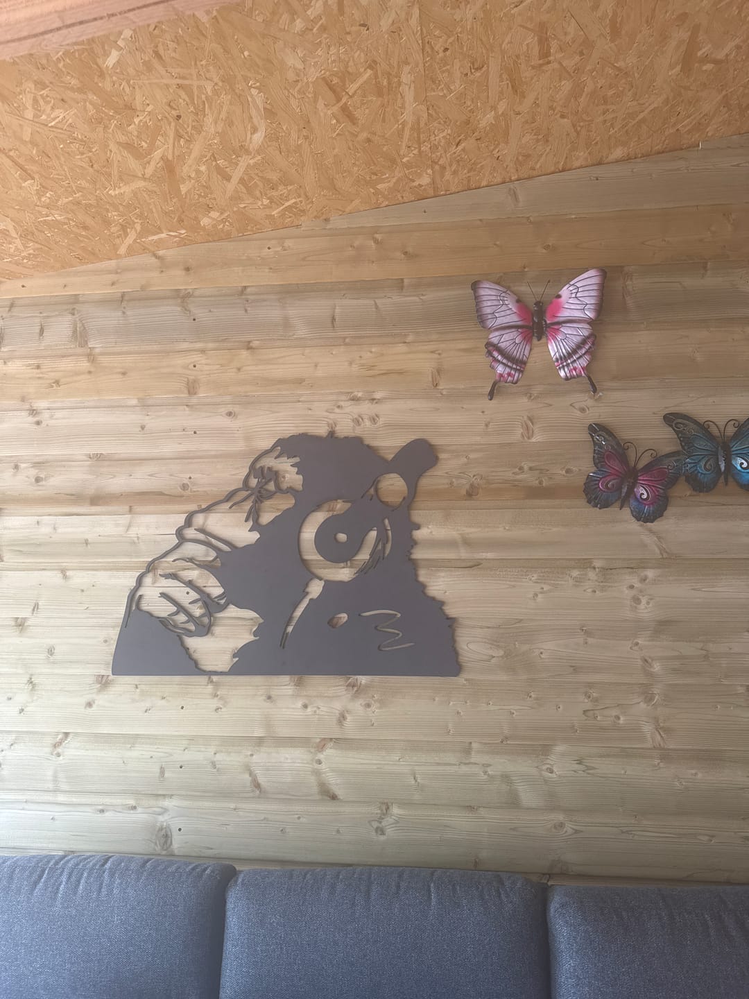 Customer photo review of Wanddecoratie | Aap met koptelefoon