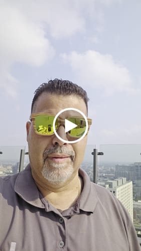 Customer video review of Coquito Black