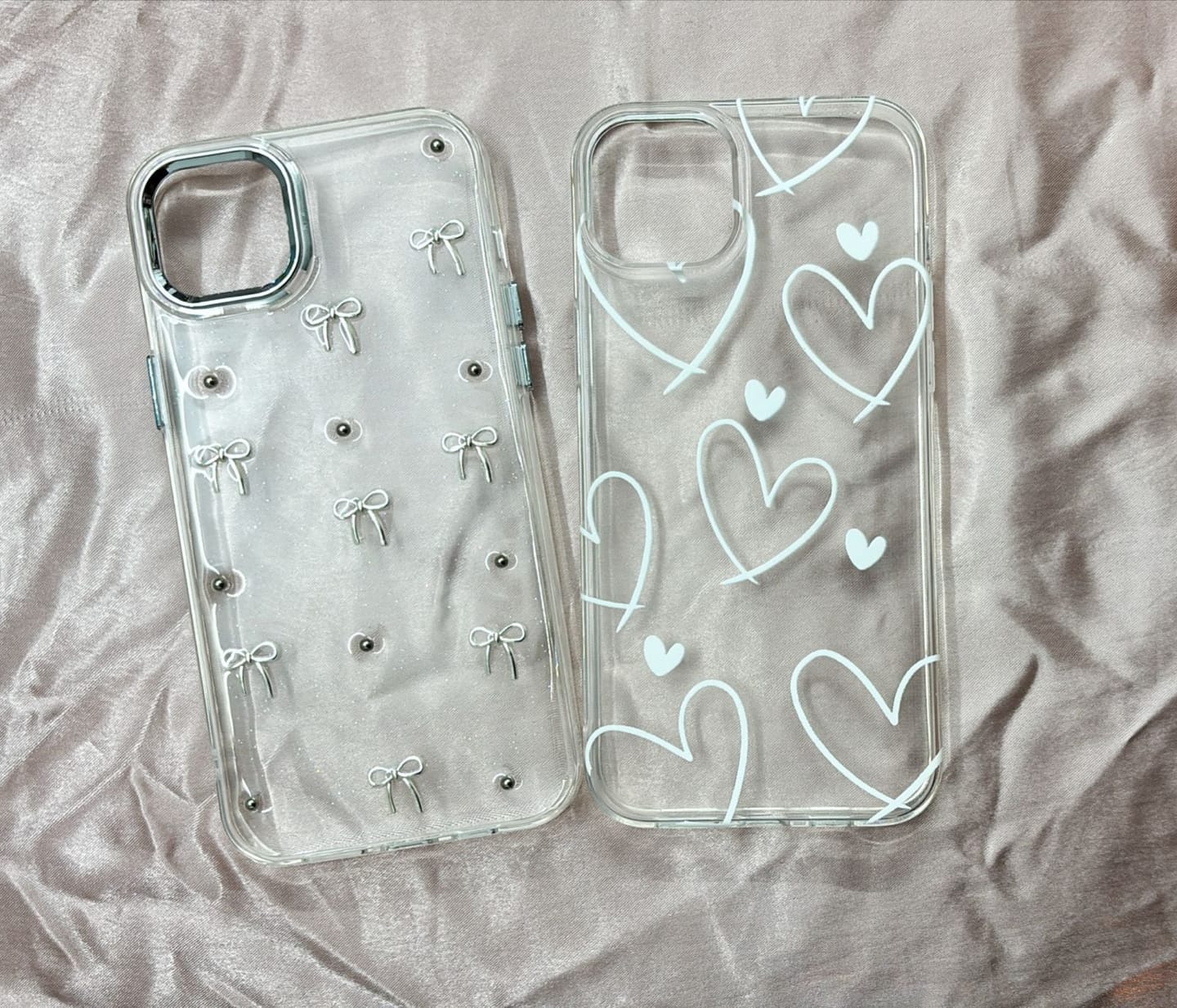 Customer photo review of 3D Glitter Silver Bow Transparent iPhone Case