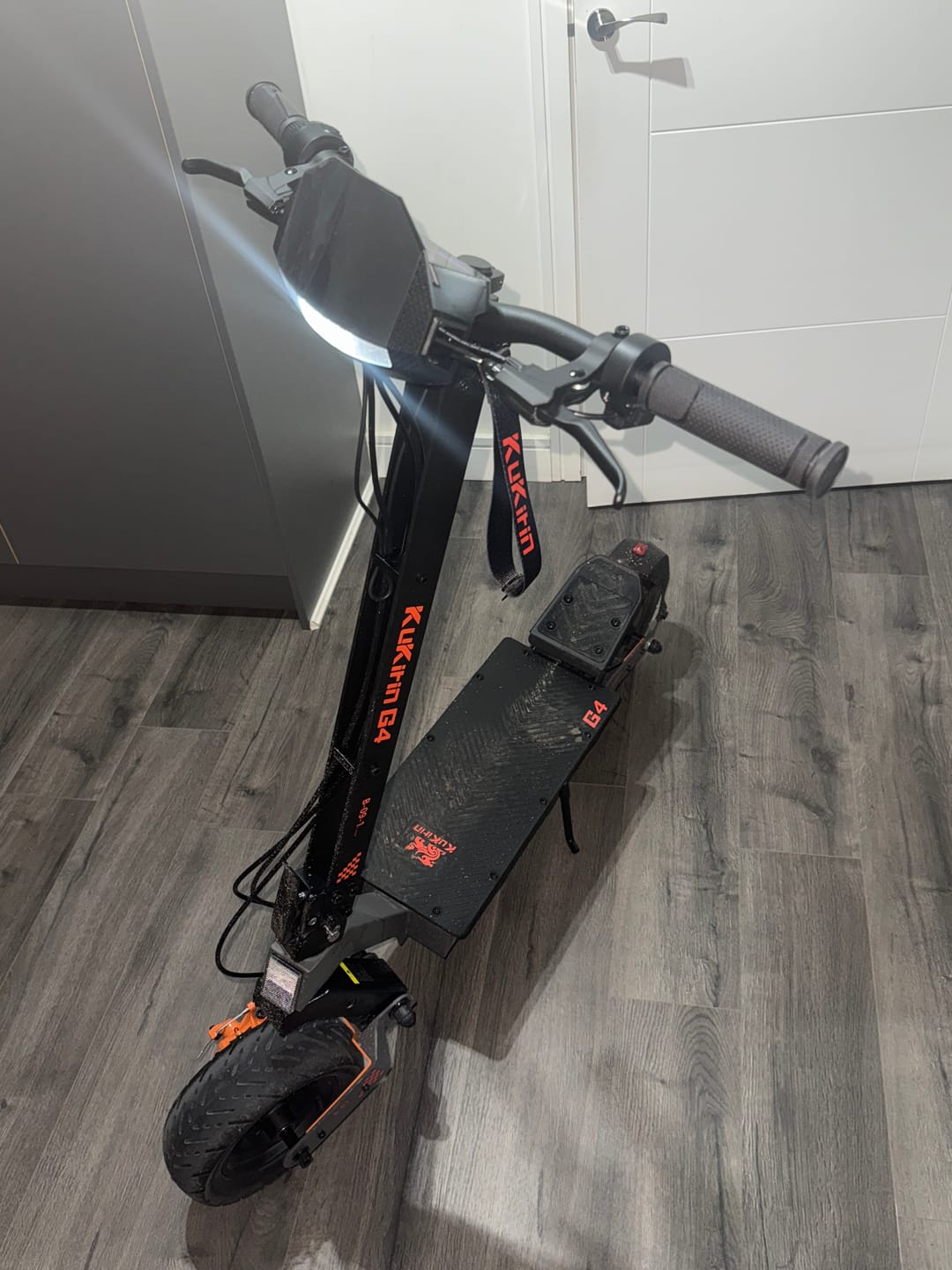 Customer photo review of KuKirin (Kugoo) G2 Master 2025 Electric Scooter