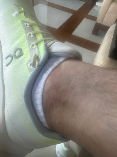 Customer photo review of Nike Everyday Lightweight Training No-Show Socks (3 Pairs)