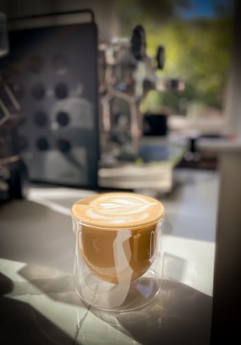 Customer photo review of FLUR Latte XL Glasses