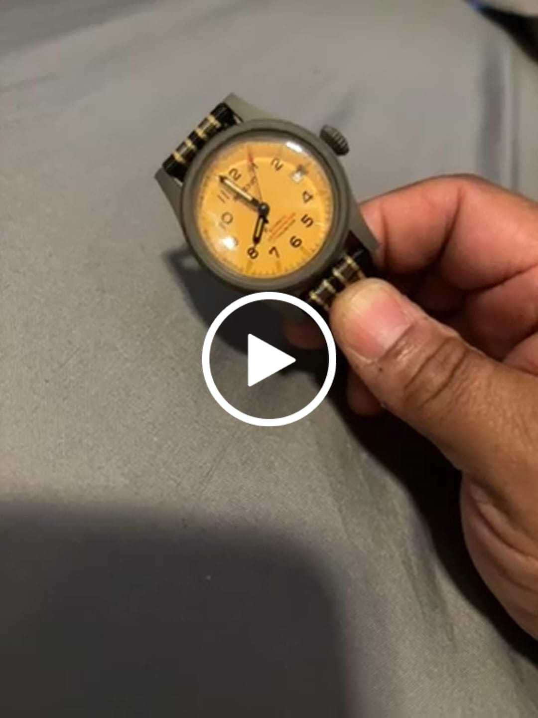 Customer video review of LANDMASTER - 100M Waterproof Titanium Automatic Field Watch | Yellow-bracelet