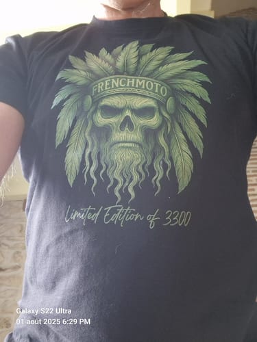 Customer photo review of T-SHIRT DARK RUIN