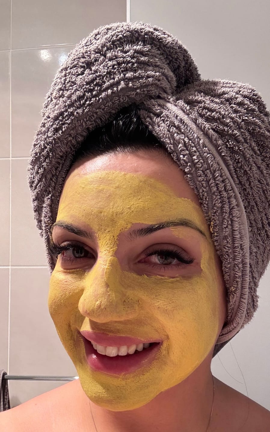 Customer photo review of ⚡ Turmeric Vitamin C Clay Mask