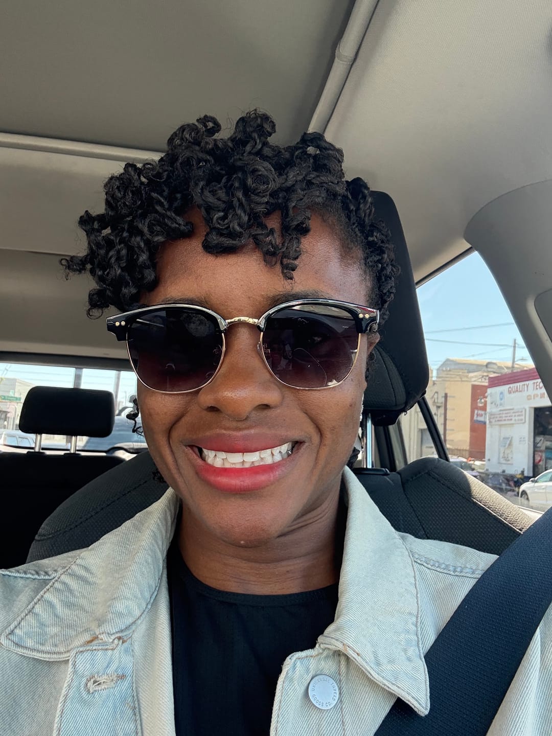 Customer photo review of Human Hair Springy Afro Twist Hair Extensions 12-16 inches