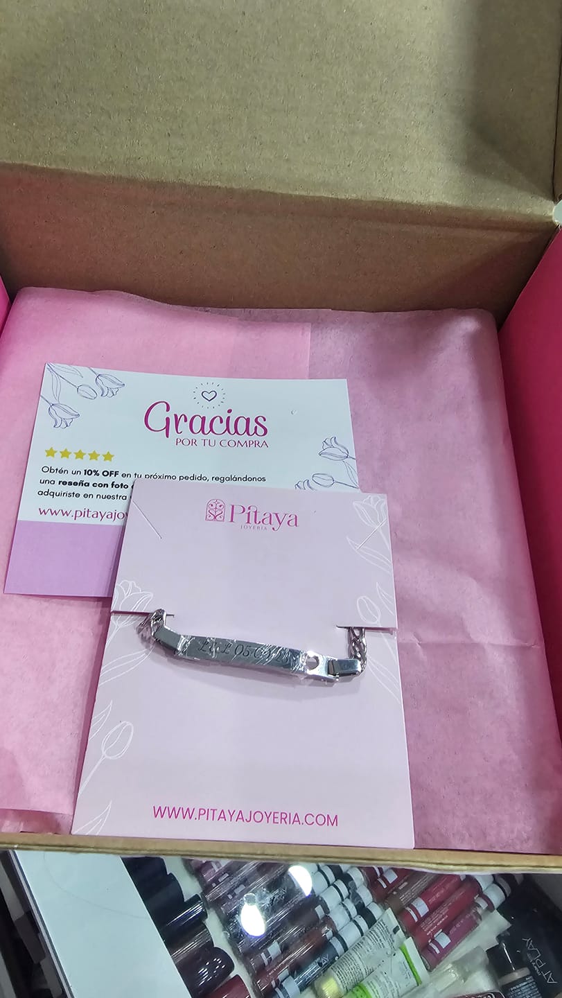 Customer photo review of Pulsera Fígaro Personalizada